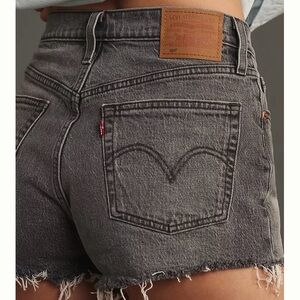 Levi’s women’s premium 501 original shorts size 27